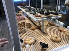 -焙丽拾光(麦凯乐直营店)