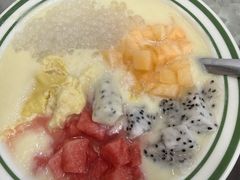 -黄师奶甜品店