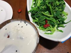 -老兰家传统烧烤炒菜泡馍(小南门店)