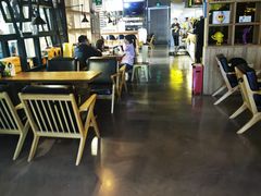 -奇醜的猴子咖啡(财信广场店)