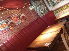 -玛格萝妮比萨屋(陆家浜路店)