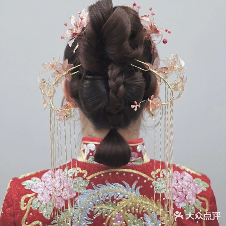 试妆需携带的物品