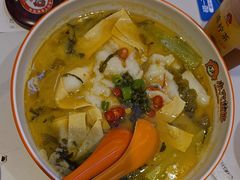 -小六鱼你.下饭酸菜鱼(益田假日广场店)
