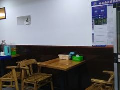 大堂-小汉食馄饨店