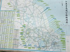 -平望服务区·停车场