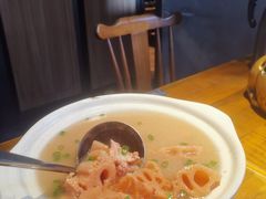 -洞庭土菜小炒馆(易发广场店)