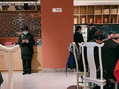 -双湖园·地标武汉菜(黄鹤楼解放路店)