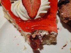 草莓派-岷山饭店-芝芝自助餐厅