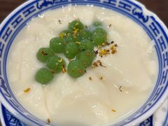 青团冰豆花-蟹上黄·蟹黄面·江南糖水(人民广场店)