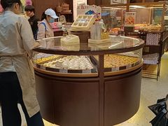 -昆明冠生园·鲜花饼·面包蛋糕(老街店)