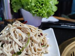 -牛鲜盛齐齐哈尔烤肉(曹路店)