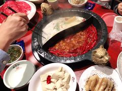 -袁老四重庆老火锅(桐梓坡店)