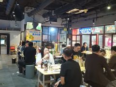 -马路牙子烧烤音乐酒馆(望京店)