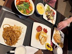 -三亚湾海居铂尔曼度假酒店