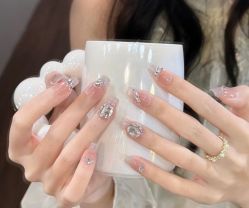 -初瞳专营美睫美甲