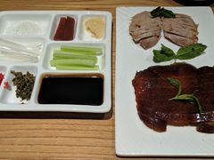 酥香嫩烤鸭-四季民福烤鸭店(前门廊房二条店)