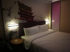-兰州步行街希尔顿欢朋酒店