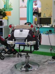 -爆米花儿童美发乐园