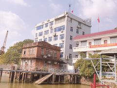 -鱼珠码头(轮渡站)
