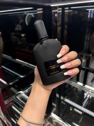 -NEW LOOK-绿麓 · 美甲美睫脱毛工作室