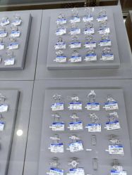 -威德钻石-克拉钻大本营(南京东路店)