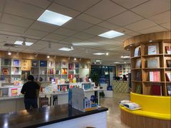 -上图书店(上海图书馆站店)