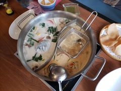 -樾餐厅泰式海鲜火锅(民歌湖店)