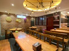 -万记麻辣烫国展总店