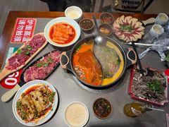 -苗阿哥酸汤牛肉火锅(体育场店)