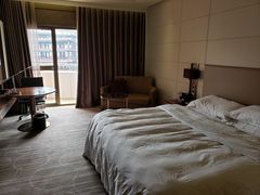 -昆明中心皇冠假日酒店