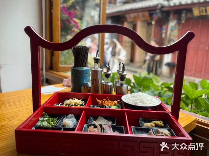 勺子米线·云南传统小吃市集(四方街店)图片