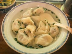 荠菜猪油渣大馄饨-君东记本帮面馆(天钥桥路店)