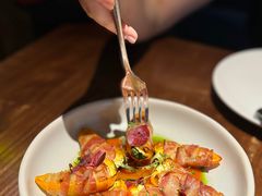 烟熏西班牙五花肉卷黑虎虾慕斯-Bistro 63 创意融合料理(广粤天地店)