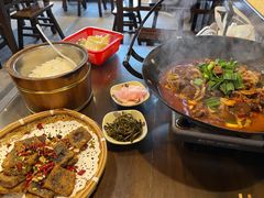 -富正毅三下锅·湘西韵味(天门山索道店)