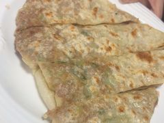 -溢心园香河肉饼总店