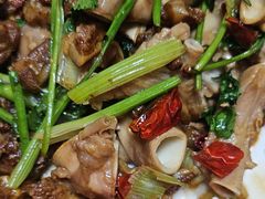-超越海鲜屋(飞龙物业店)