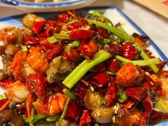 -霄汉牛三鲜湖北砂锅菜(万松园2店)