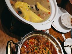 -爱碗亭·鲜炒湖南菜(壹城中心店)