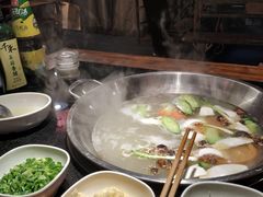 -好汉锅园林秘制老火锅 柴火霸王鸡(金沙店)