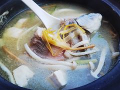 -洪平血旺椒麻鸡雅鱼饭店(熊猫大道店)