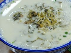 -雪琴面馆富安特色鱼汤面(城中花园店)
