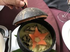 -Neary Khmer Restaurant