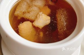 Fresh Bamboo Shoot Herbal Slow-Cooked Free-Range Chicken Soup