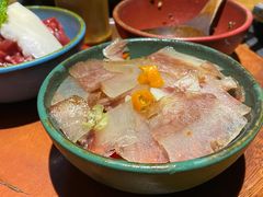 猫儿山的小黄牛-吃饭皇帝大土家民族菜(正大广场店)