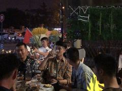 -不误正夜精酿啤酒馆(新华公园店)