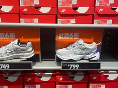 -NIKE北京赛特换季优惠店