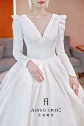 -艾朵婚纱