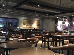 大堂-星巴克(上海虹桥南丰城办公楼店)