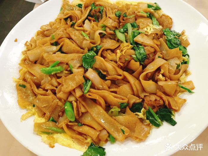 潮香四海·正宗潮汕风味(南山店)潮式炒粿条图片