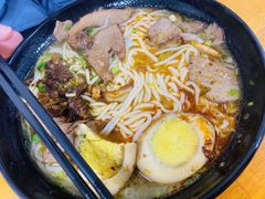 -花溪巷牛肉粉(泉城路店)
